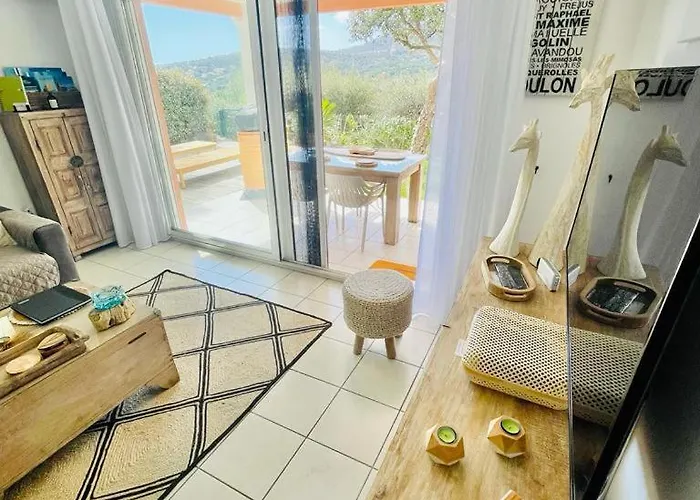 Апартаменти Maxime Park