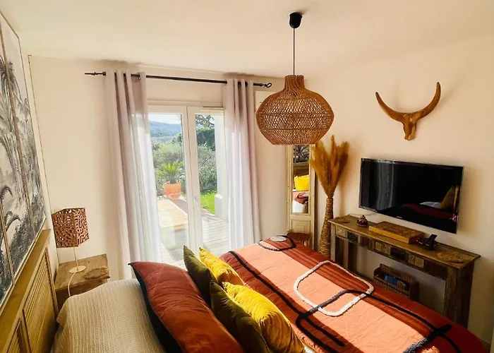 Maxime Park Appartement *